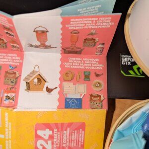 Miniverse Make it mini - Cardinal Birdhouse